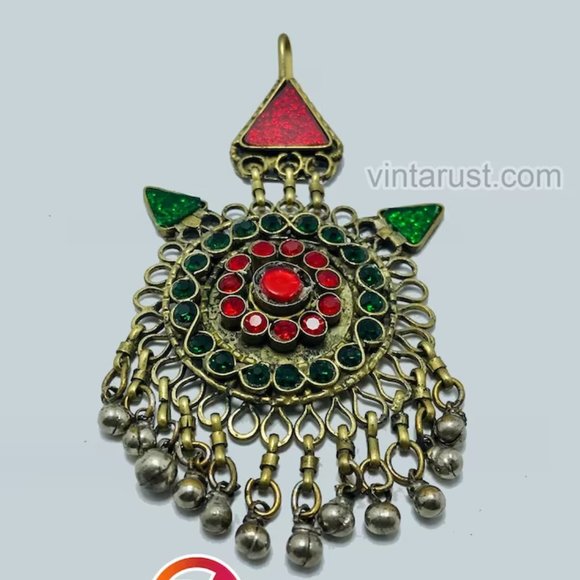Red and Green Mang Tikka, Handmade Dangling Bells Tikka, Afghan Hair Jewelry, main image 6